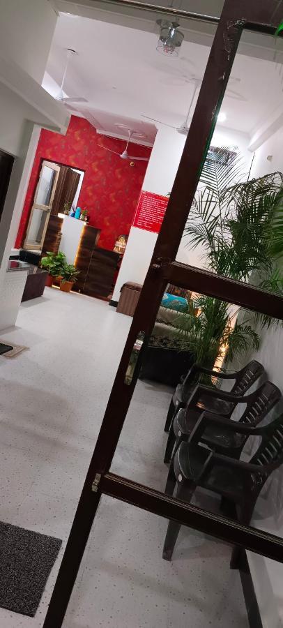 Shree Gorakhnath Guest House Ayodhya Екстериор снимка