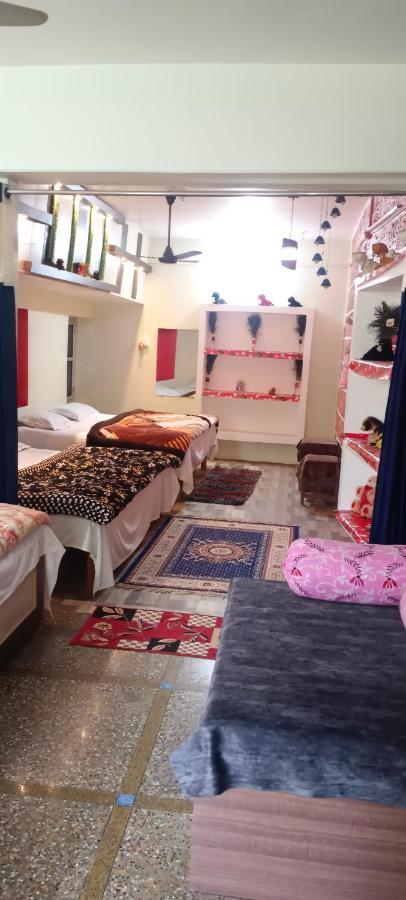 Shree Gorakhnath Guest House Ayodhya Екстериор снимка
