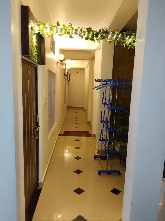 Shree Gorakhnath Guest House Ayodhya Екстериор снимка