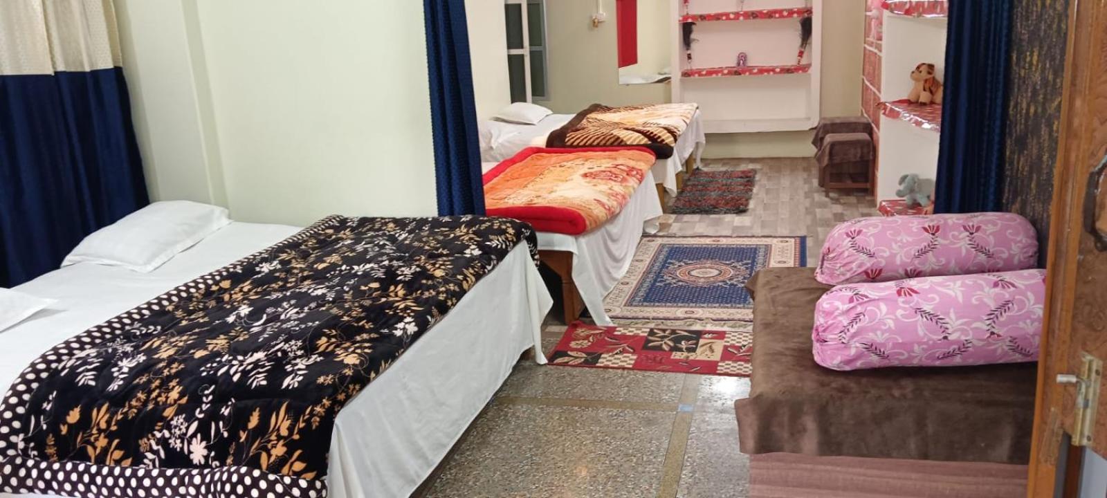 Shree Gorakhnath Guest House Ayodhya Екстериор снимка